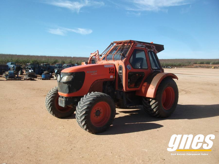 This image has an empty alt attribute; its file name is kubota-m108s-fwa-cab-tractor.jpg